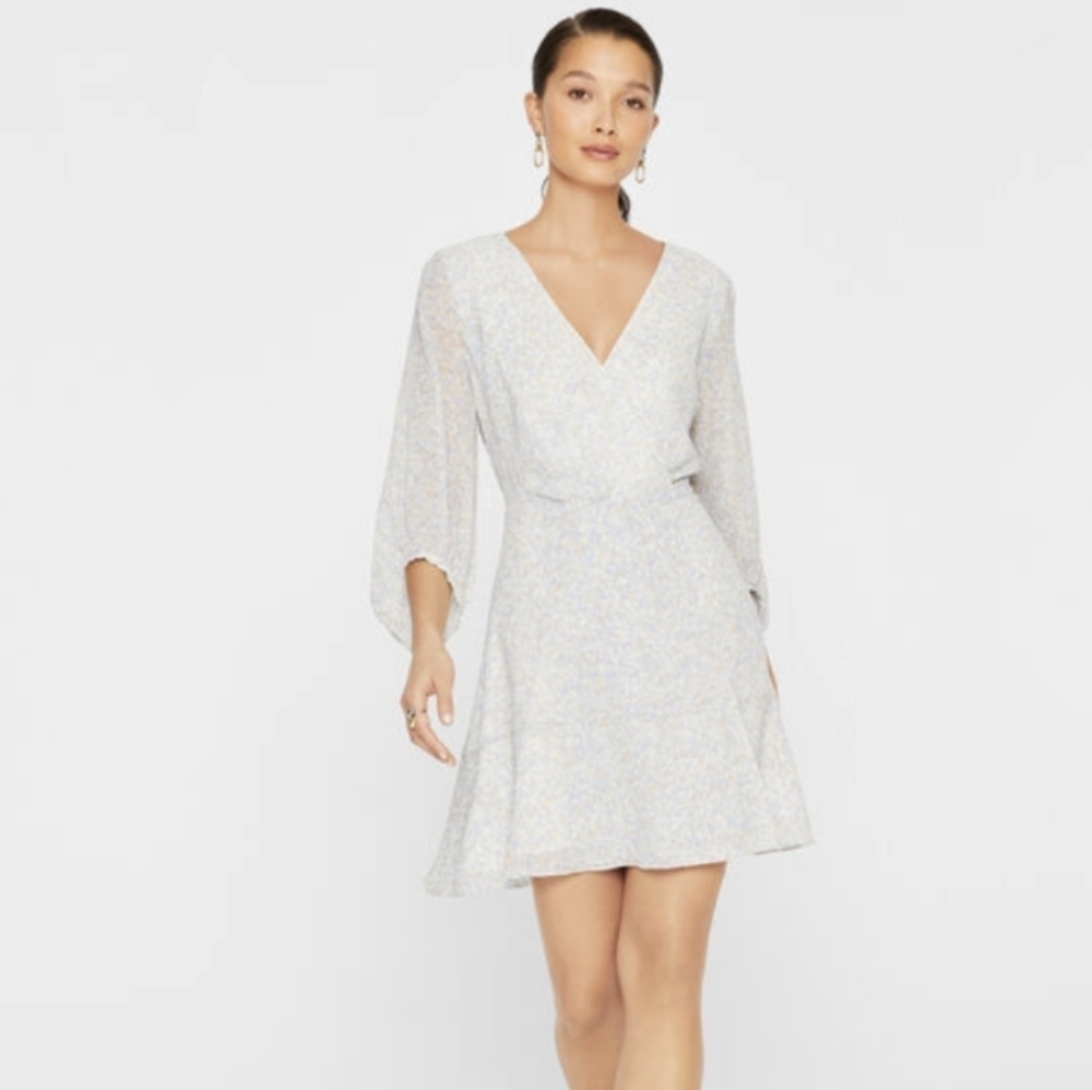 Club Monaco Pitched Sleeve Mini Dress pastel blue silk dress size 8 @K